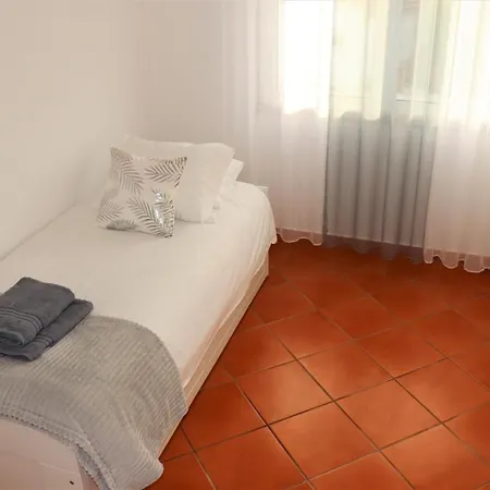 アパート Belohorizonte Apt 3bedrooms - Few Minutes エリセイラ